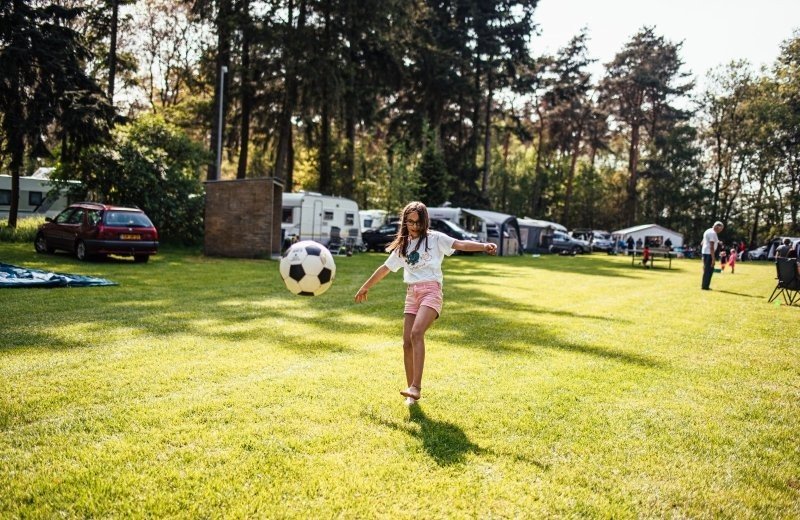 Voetballen eurocamping vessem